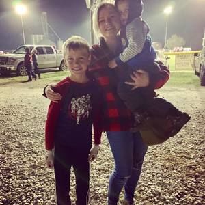 Meet your Posher, Emily